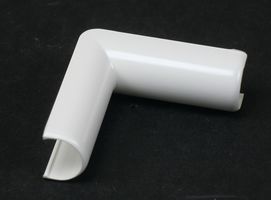 LEGRAND WIREMOLD 317 Raceway Duct Fitting, Right Angle Internal Elbow, PVC (Polyvinylchloride), Ivory, 12.7 mm, 8.89 mm