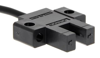 OMRON INDUSTRIAL AUTOMATION EE-SX670P-WR 1M