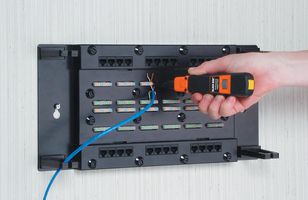 BLACK BOX JPM085A-R3